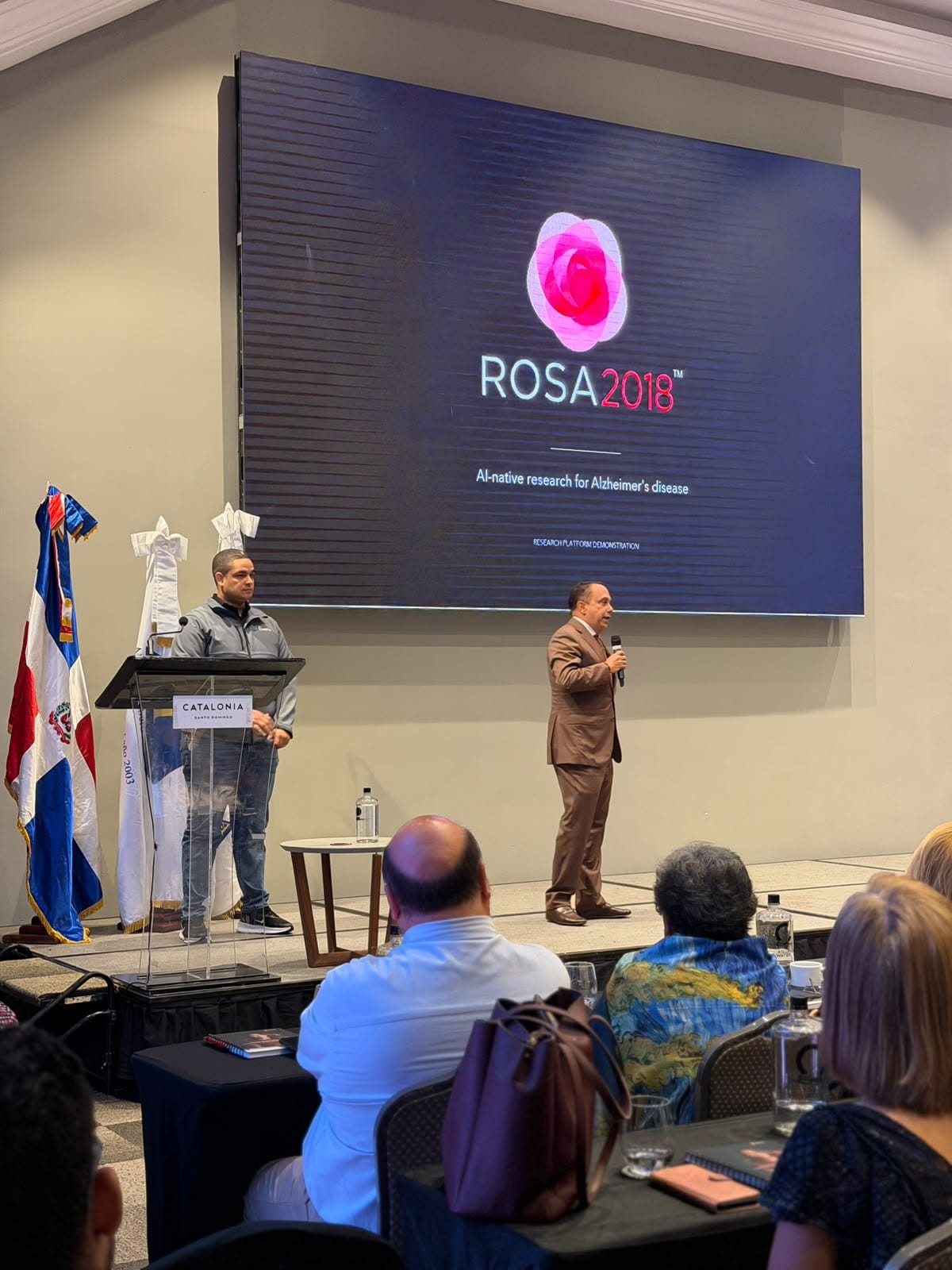 AI Robotix avanza con cinco hipótesis terapéuticas para investigar el Alzheimer