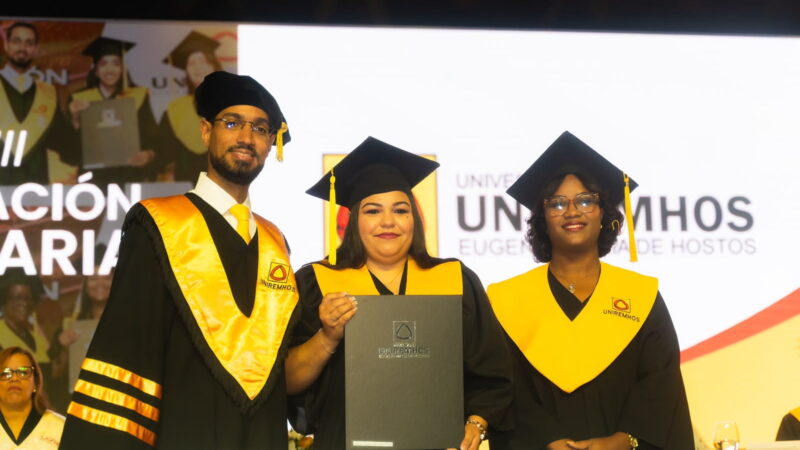 UNIREMHOS gradúa 598 profesionales y llama a fortalecer la prevención de inundaciones