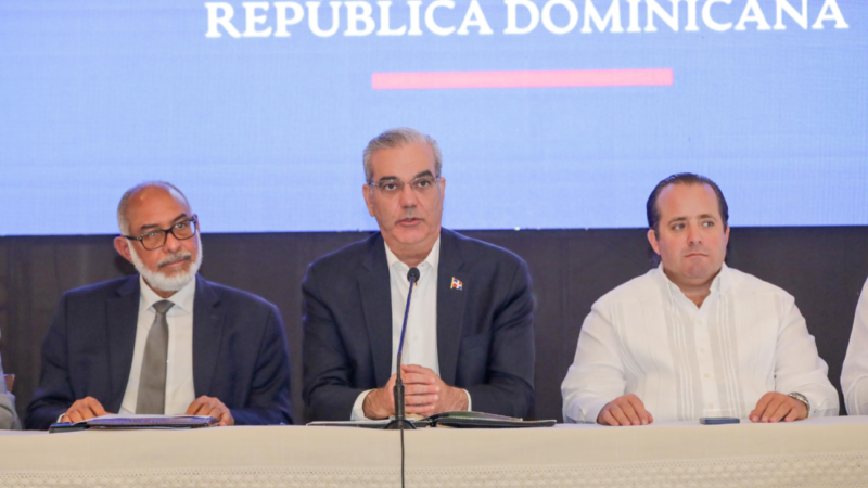Gobierno destina RD 2,000 millones recuperados del combate a la corrupción para construir instalaciones deportivas en más del 47 % del territorio nacional