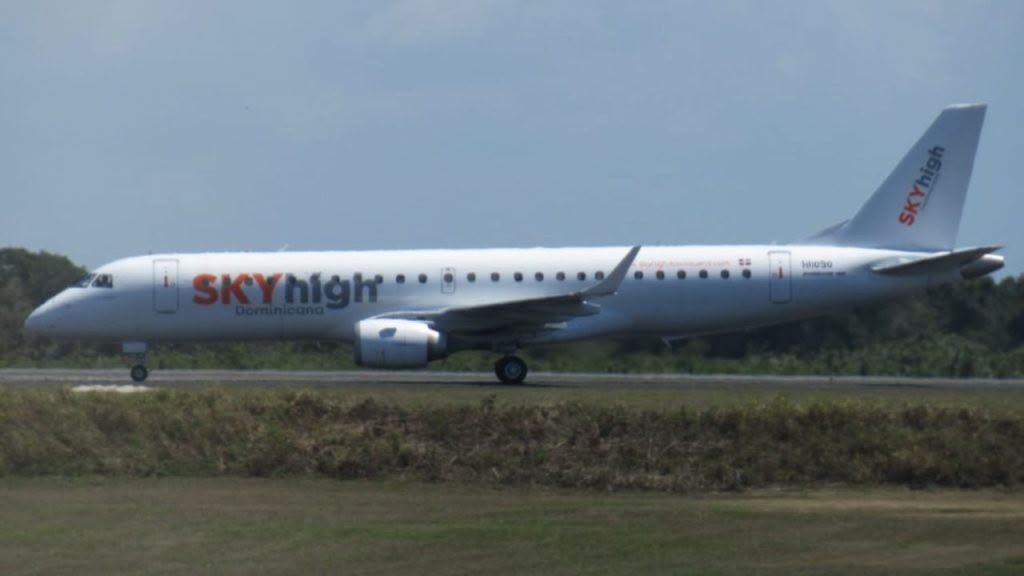 SKYhigh transporta a la selección de Honduras en vuelo chárter hacia Jamaica