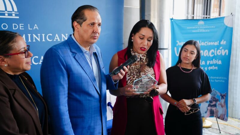 Animal Fest reconoce a Víctor Atallah por su respaldo al bienestar animal y a Ciudad de Ángeles