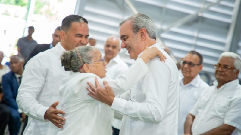 Presidente Abinader retoma agenda nacional tras intensa jornada en Roma; entregará apartamentos y títulos de propiedad e inaugurará una escuela, un puente, el saneamiento de cañada de Guajimía, instalaciones deportivas y centros educativos