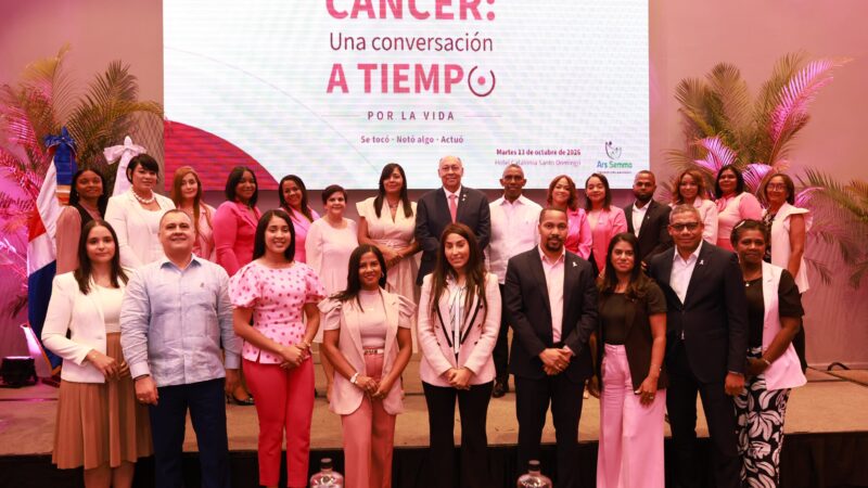 ARS SEMMA realiza conversatorio sobre cáncer de mama y anuncia cobertura del 100% en mamografías y sonografías durante octubre