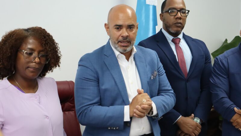 Hospital Darío Contreras anuncia restablecimiento del servicio de tomografía y adquisición de nuevo equipo de 128 cortes