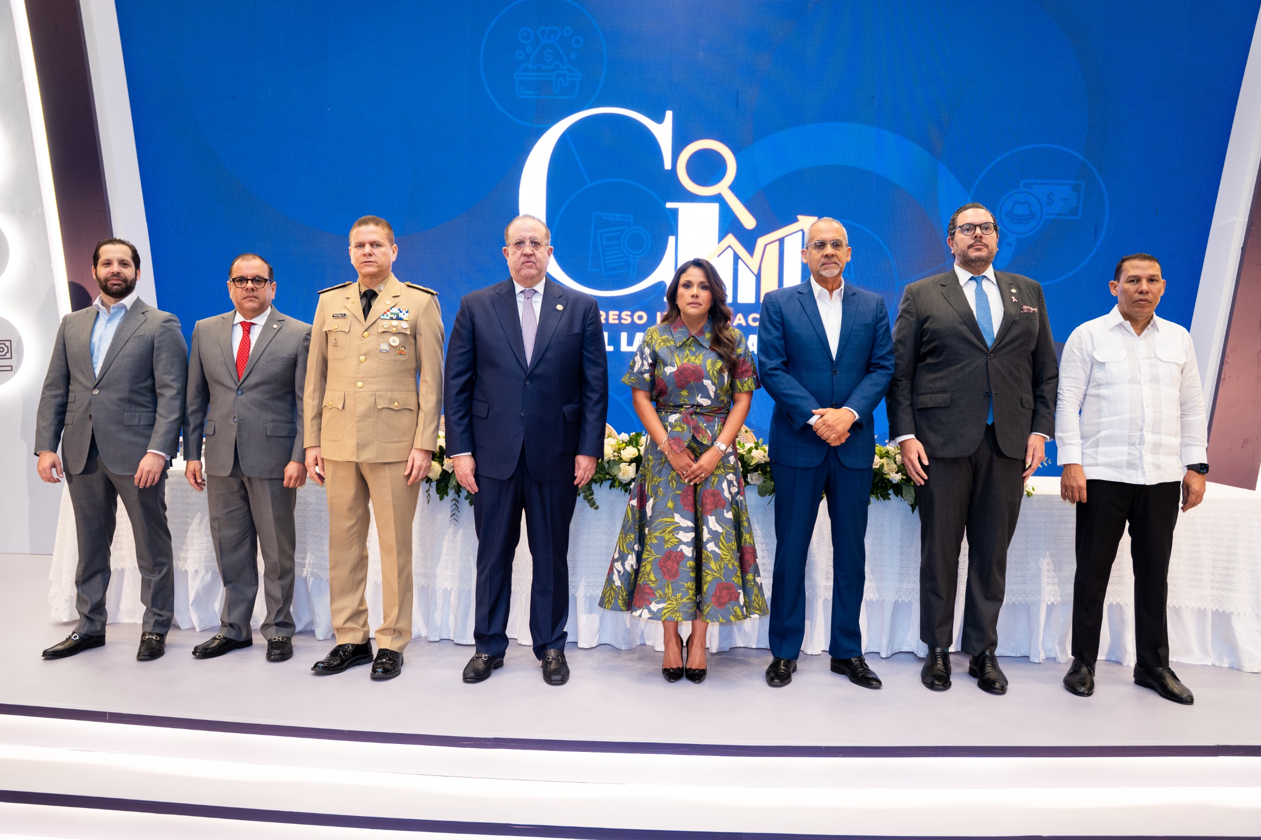 Ministro Magín Díaz destaca el fortalecimiento del sistema antilavado como garantía de estabilidad económica y confianza internacional