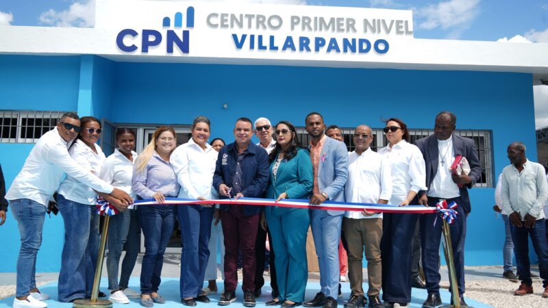 Tras 42 años de espera, director SNS entrega remozado y equipado CPN Villarpando en Azua