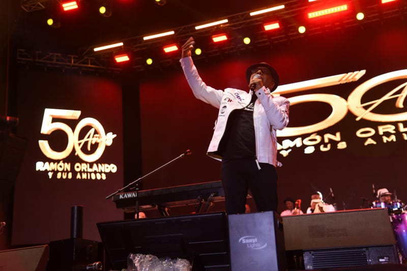 Ramón Orlando, invitado especial del Súper Ultra Mega Bachatazo 2026.