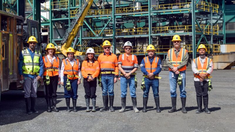 CORMIDOM recibe al Consejo Directivo de CAMIPE para mostrar sus prácticas de minería responsable