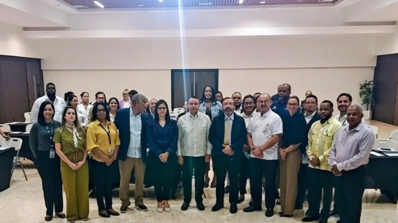 SNS celebra primer encuentro nacional sobre registro en línea del Certificado de Nacido Vivo