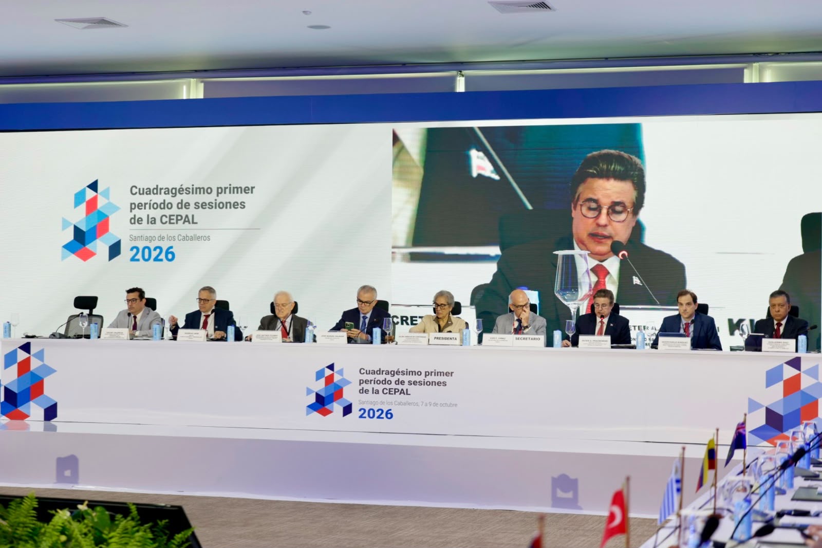 CNC participa en debate regional sobre crecimiento económico y responsabilidad fisca