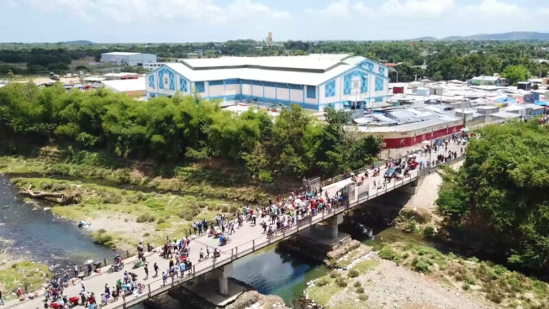 Prohibición a mercancías internacionales con destino hacia Haití por la frontera no afecta mercados fronterizos